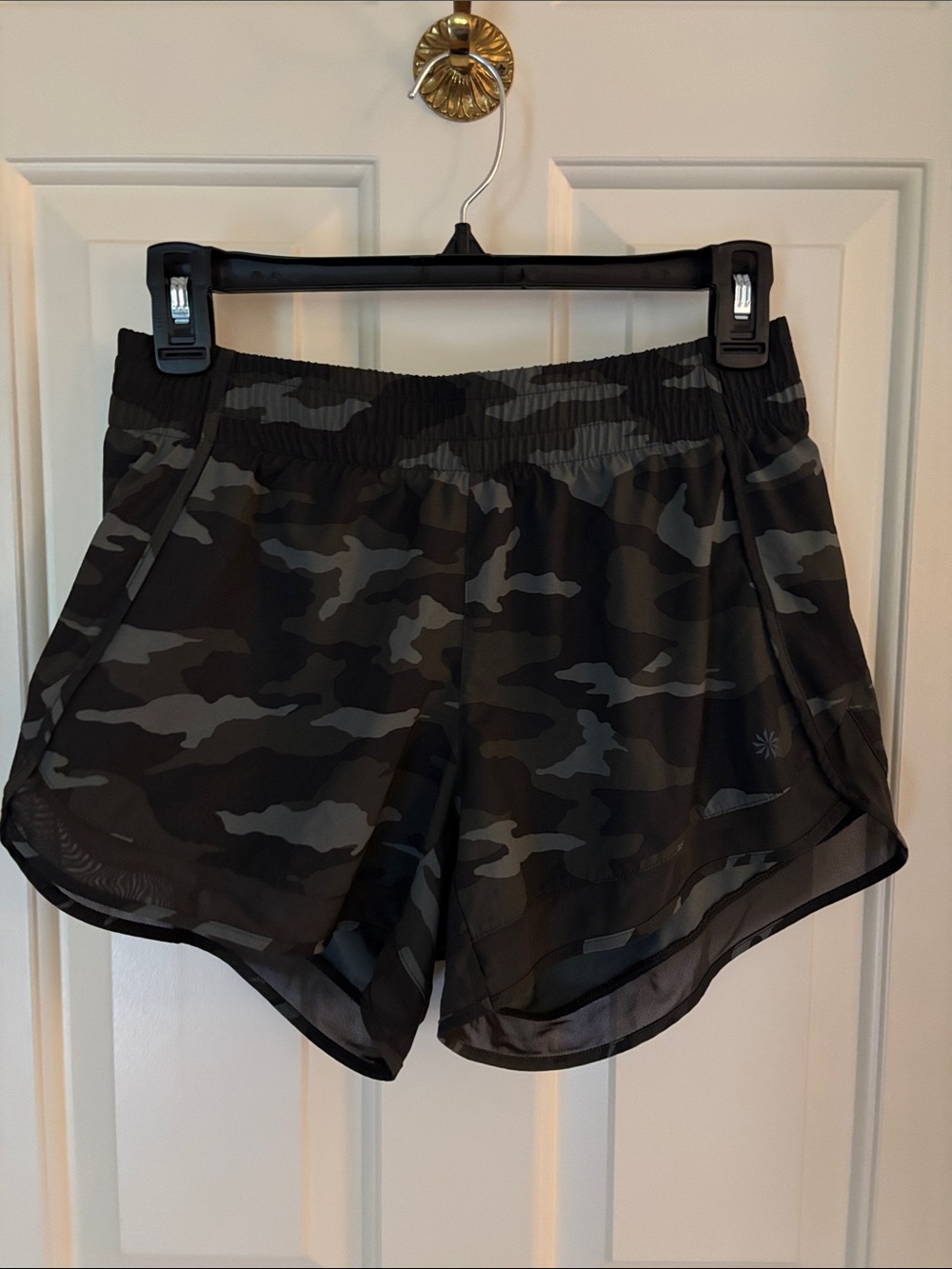 Athleta Run Racer Short with Mesh 4 inches size S